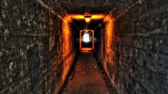 Мрачный тоннель
